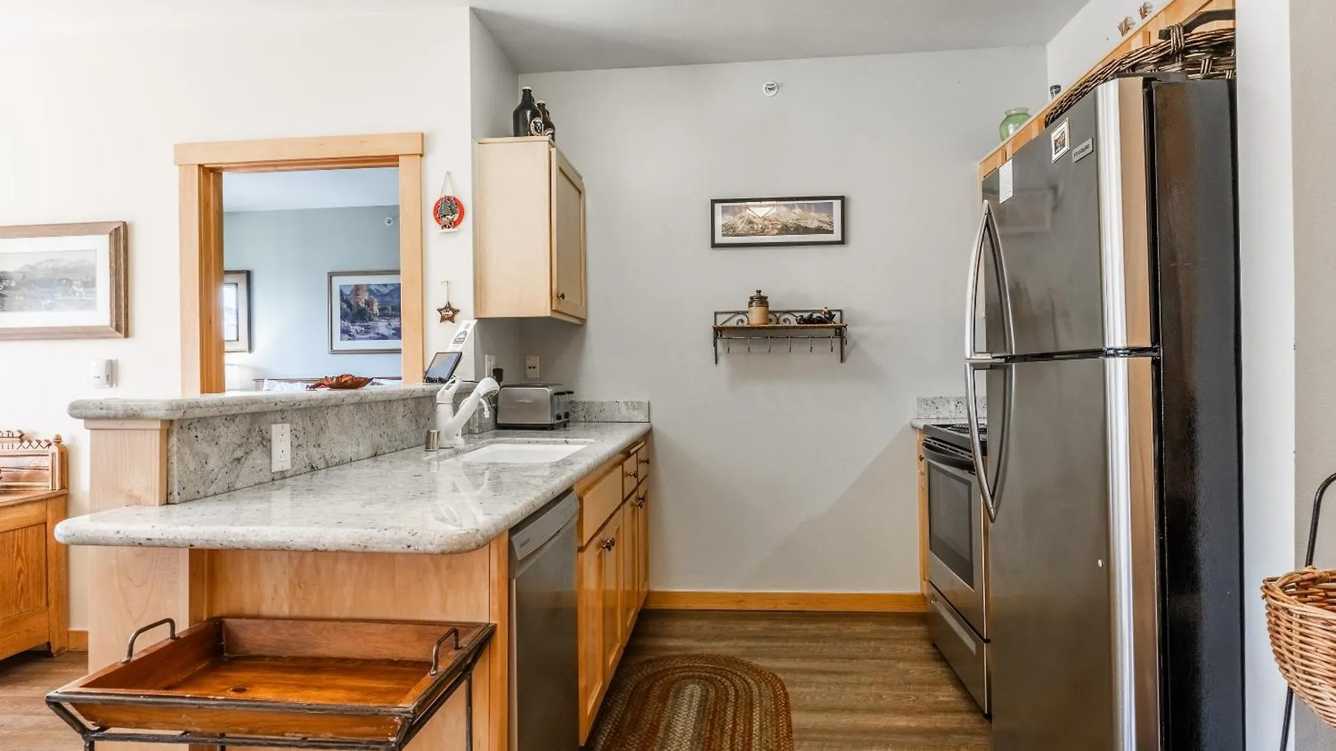 Juniper Springs Lodge #412 - Luxury Ski In Ski Out! 2 Bedroom Mammoth Lakes Holiday home